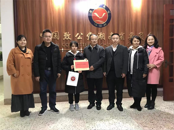 从职校生到985大学研究生，她说“机会只留给有准备的人”