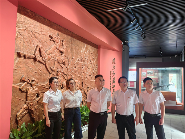 湖南省温暖工程基金会赴津市开展主题党日活动