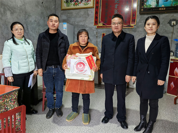 温暖工程服务乡村振兴 “让爱留守”项目在湘西州实施